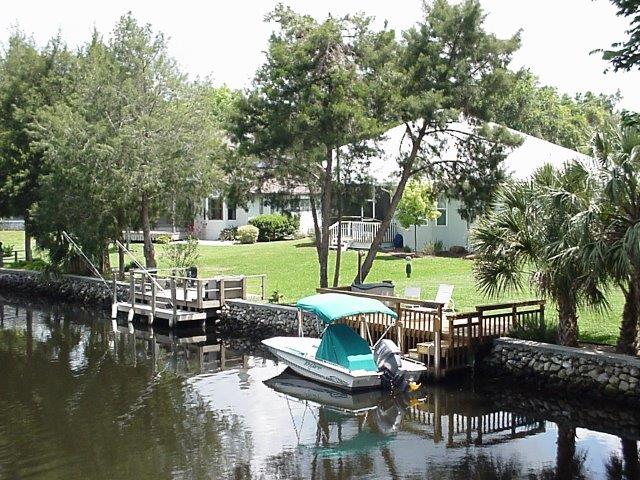 Riverhaven Waterfront Canals